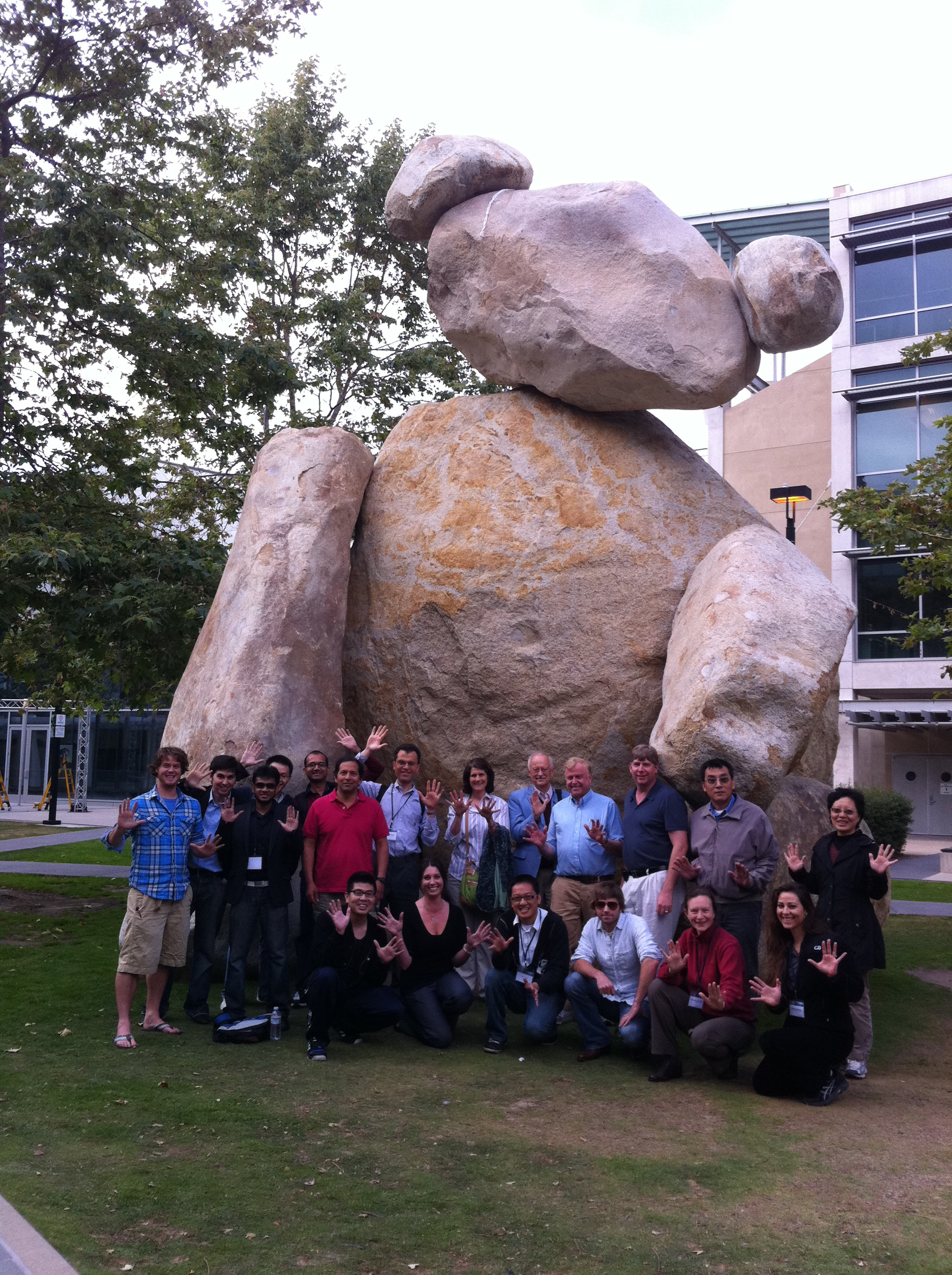 NIF-AHM-Group-2011_06409663226af2f3.jpg